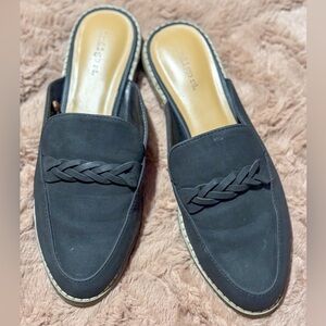 Indigo rd. black loafers size 8